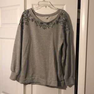 Women’s sweatshirt by American Eagle Outfitters